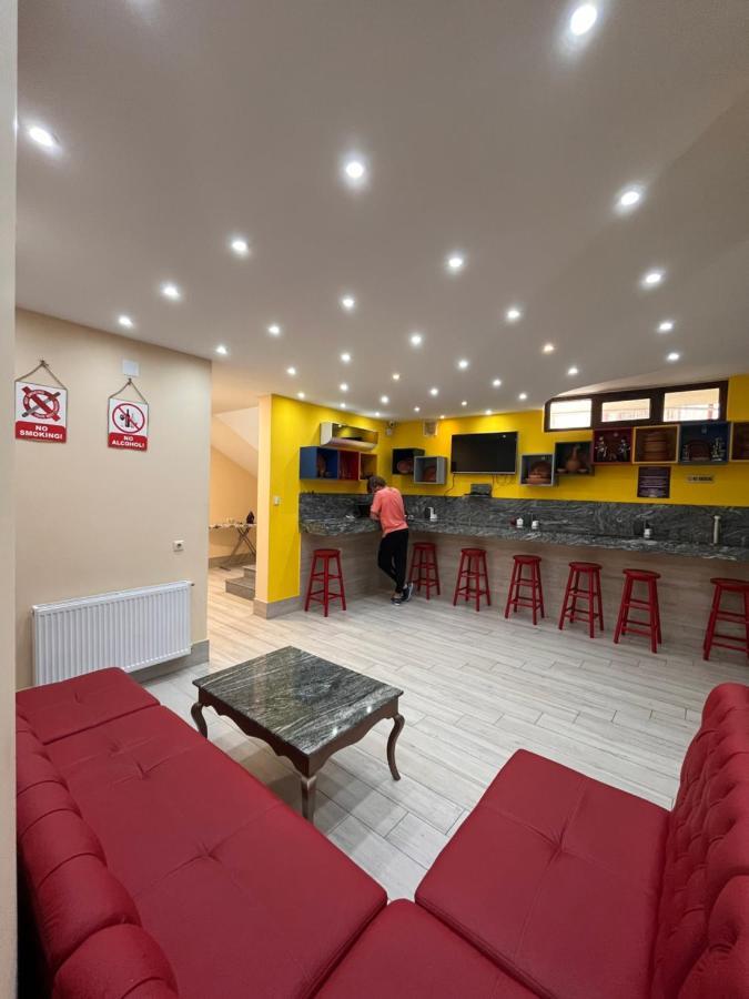 Hostel Jeal Batumi Exterior photo